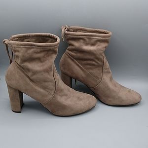 WMS Hollis Tan Drawstring faux Suede Block Heel Bootie Ankle Boots 8.5